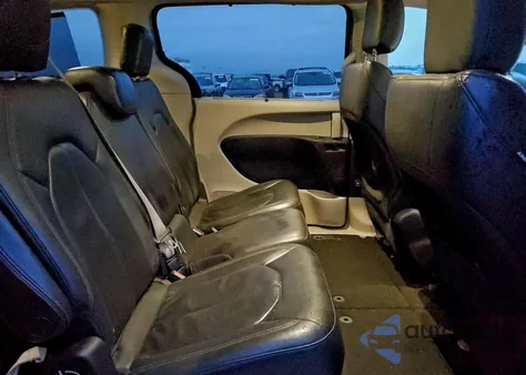 2018 Chrysler Pacifica Touring L z USA, uszkodzony, nr VIN 2C4RC1BG2JR192835